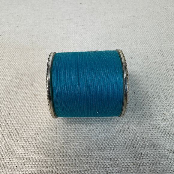 Vtg J & P Coats Dual Duty Plus Spool Mercerized Cotton Covered Polyester 125 YDS - Picture 3 of 6